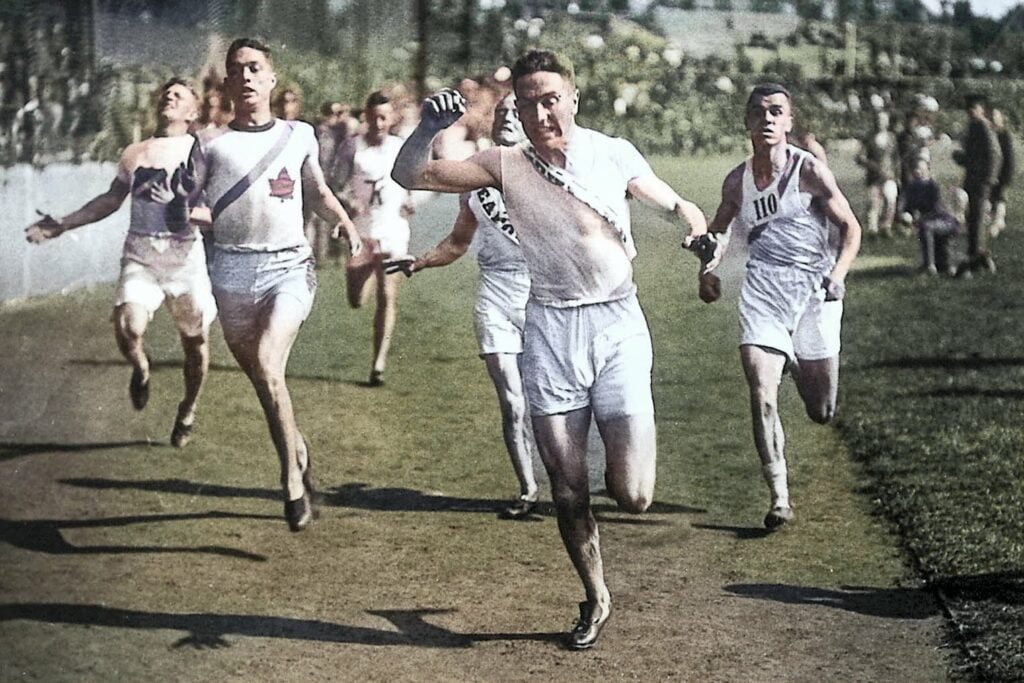 Vintage photo of a foot race